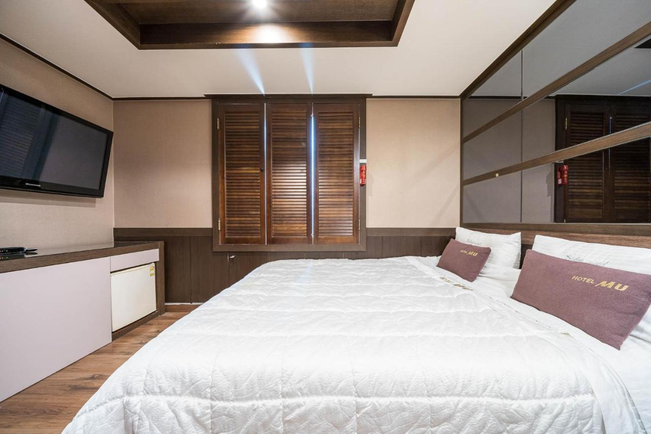 Mu Hotel Sasang Екстер'єр фото