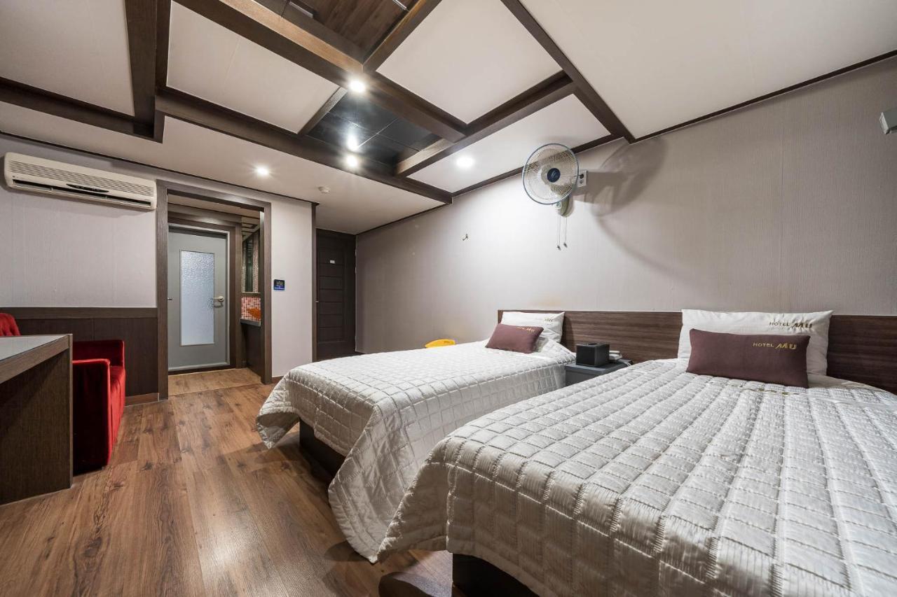Mu Hotel Sasang Екстер'єр фото