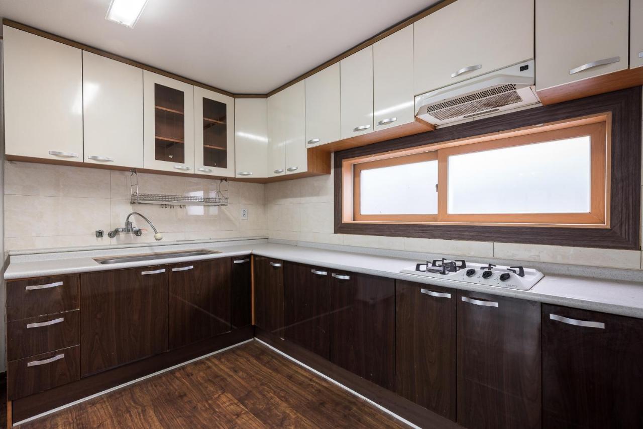Mu Hotel Sasang Екстер'єр фото